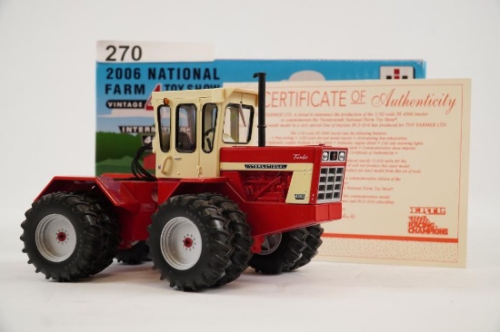 INTERNATIONAL 4366 TOY TRACTOR
