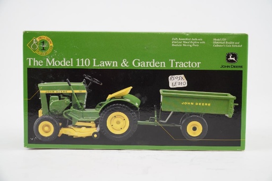JOHN DEERE MODEL 110 TOY TRACTOR