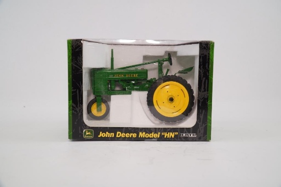 JOHN DEERE MODEL HN TOY TRACTOR