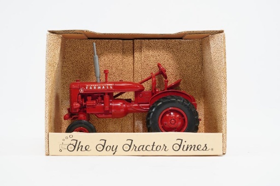 FARMALL MODEL A TOY TRACTOR