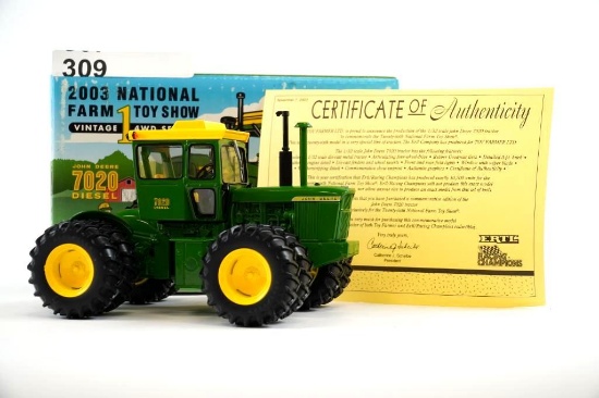 JOHN DEERE 7020 DIESEL TOY TRACTOR