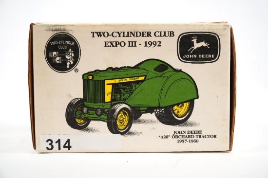 JOHN DEERE 620 ORCHARD TOY TRACTOR