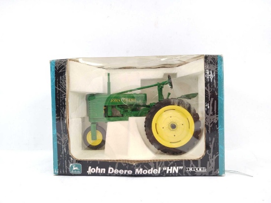 JOHN DEERE MODEL HN TOY TRACTOR