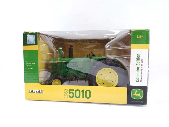 JOHN DEERE 5010 DIESEL TOY TRACTOR
