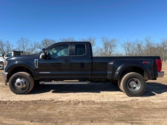2020 FORD F-350 LARIAT EXT CAB DUALLY | Online Auctions | Proxibid