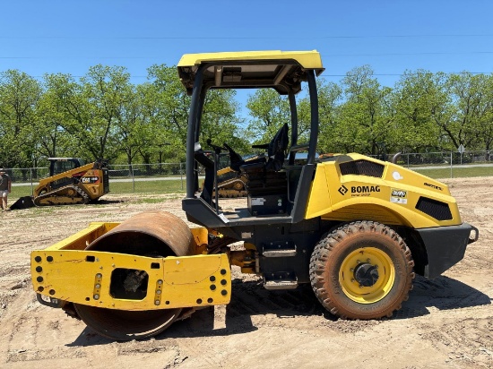 2016 BOMAG BW145D SMOOTH DRUM ROLLER