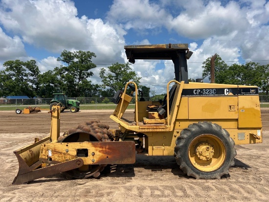 1998 CATERPILLAR CP-323C PADFOOT ROLLER