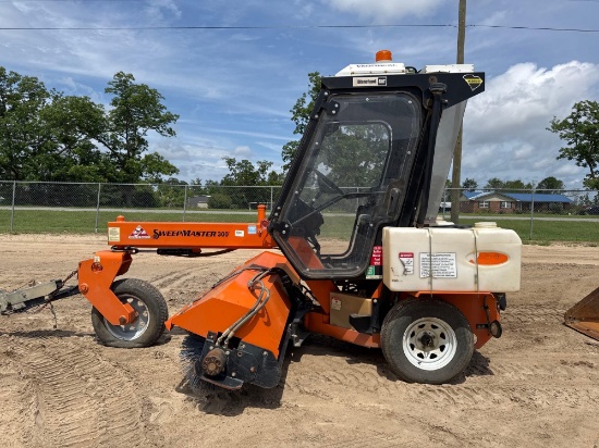 2022 LAYMOR SM300 SWEEPER