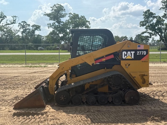CATERPILLAR 277D SKID STEER