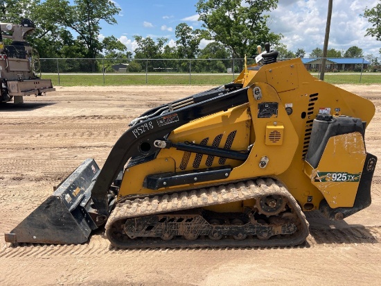 2023 VERMEER S925TX STAND ON SKID STEER
