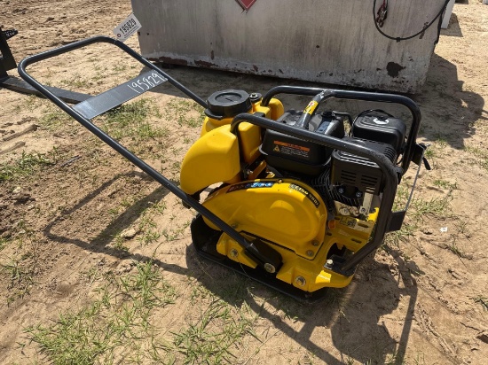 UNUSED MUSTANG LF88D PLATE COMPACTOR