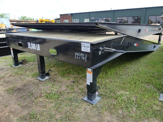 UNUSED X-STAR 101" X 20' LOADING RAMP