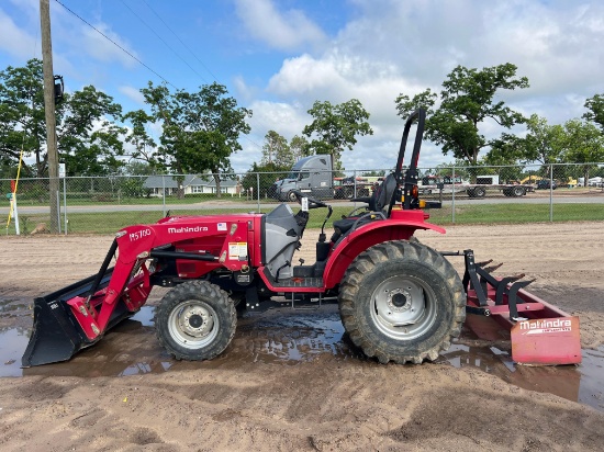 MAHINDRA 1626 TRACTOR