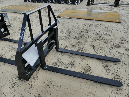 UNUSED AGT QUICK ATTACH MAST W/ 48" FORKS