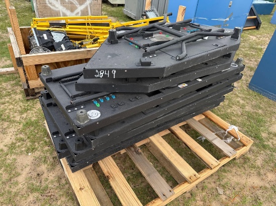 PALLET OF MISC ELECTRONIC TABLES
