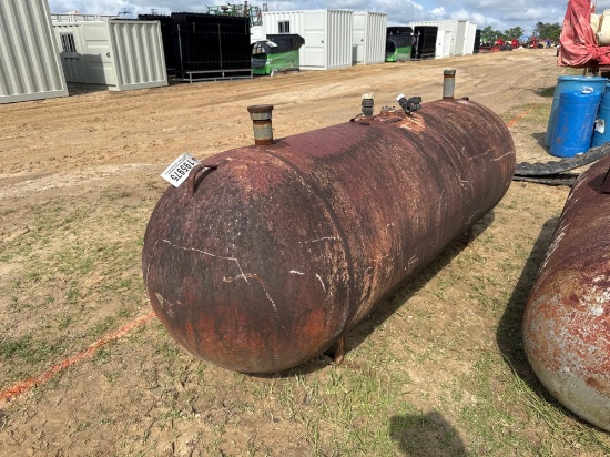 250 GALLON METAL PROPANE TANK