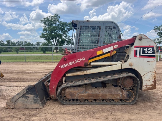 2014 TAKEUCHI TL12 SKID STEER