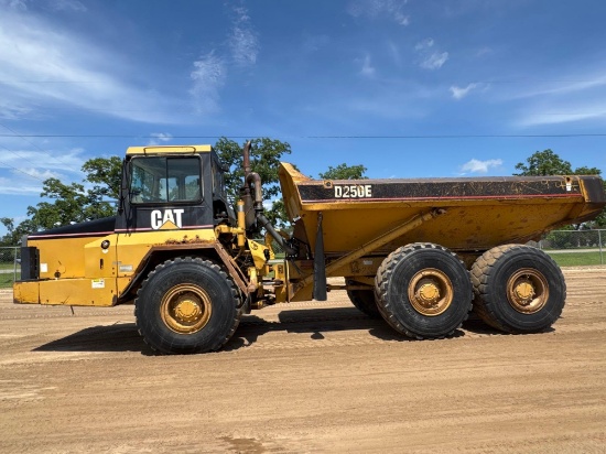 1998 CATERPILLAR D250E OFF ROAD DUMP
