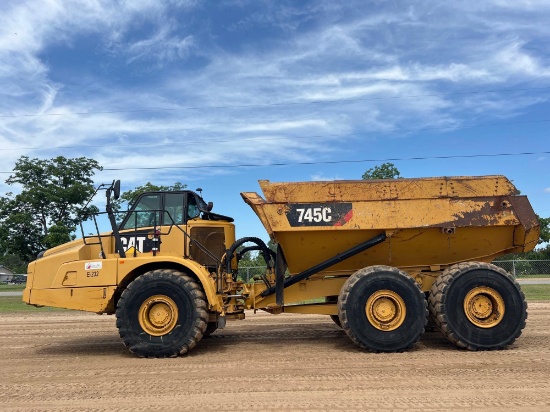 2015 CATERPILLAR 745C OFF ROAD DUMP