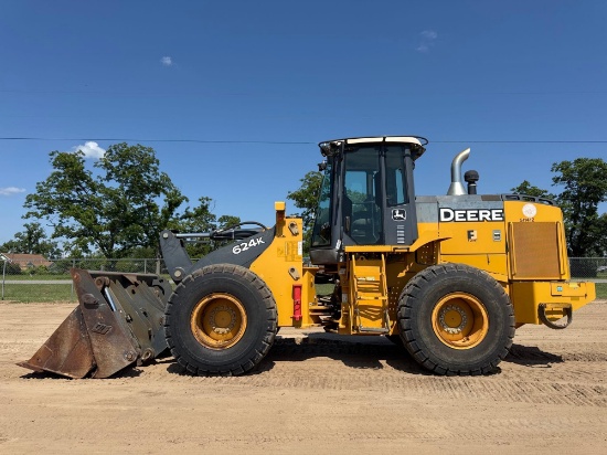 JOHN DEERE 624K WHEEL LOADER