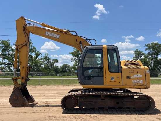 JOHN DEERE 120C EXCAVATOR