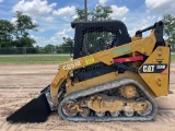 2017 CATERPILLAR 259D SKID STEER