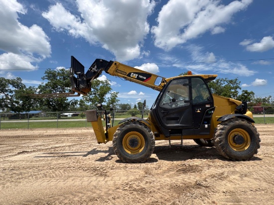 2017 CATERPILLAR TH514D TELESCOPIC FORKLIFT