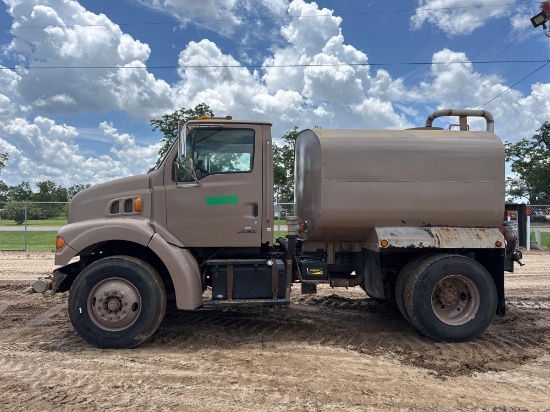 2001 STERLING WATER TRUCK
