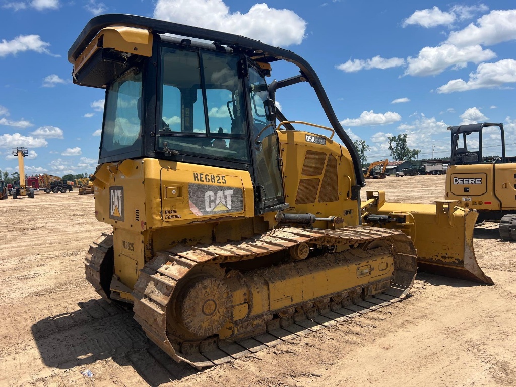 TOPADOR FRONTAL 2019 CATERPILLAR D5K2LGP