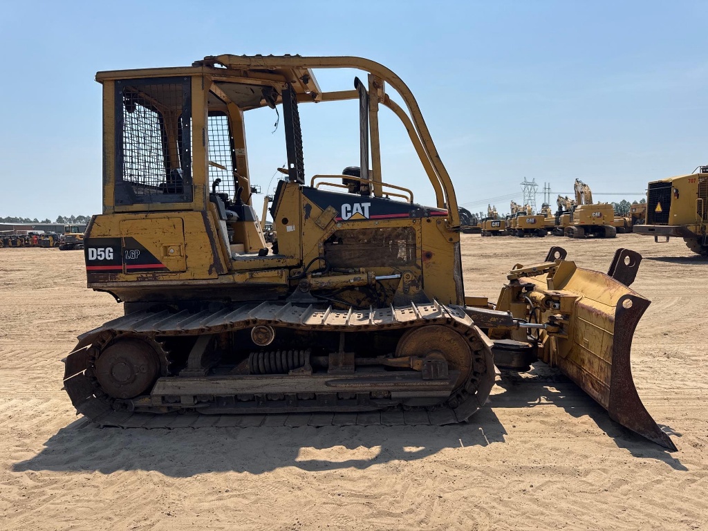 TOPADOR FRONTAL 2006 CATERPILLAR D5GLGP