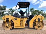 2018 CATERPILLAR CB7 DBL DRUM ROLLER