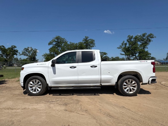 2019 CHEVROLET SILVERADO 1500 CREW CAB TRUCK