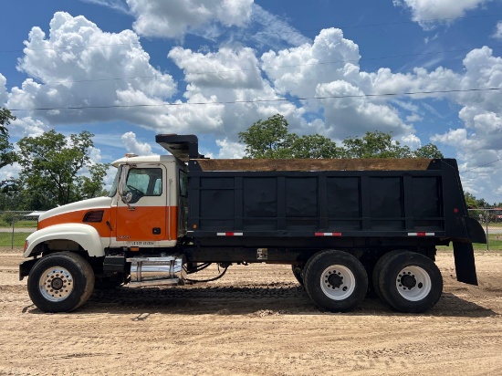 2006 MACK GRANITE CV713 DUMP TRUCK
