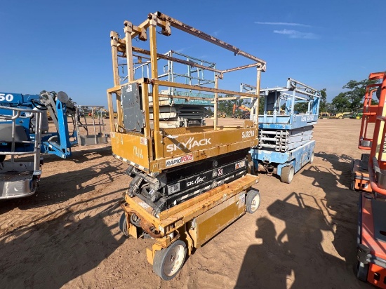 2021 SKYJACK SJ3219 ELECTRIC SCISSOR LIFT