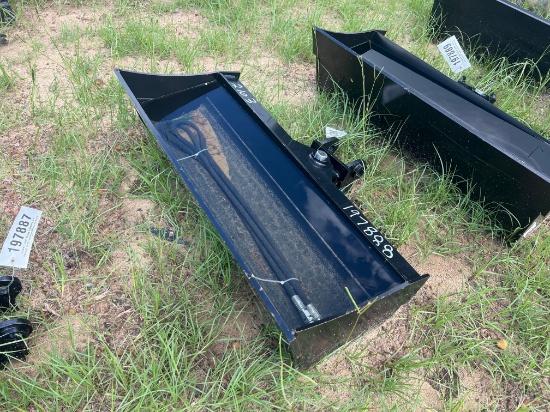 UNUSED FUTURE 32" HYD TILT MINI EXCAVATOR BUCKET