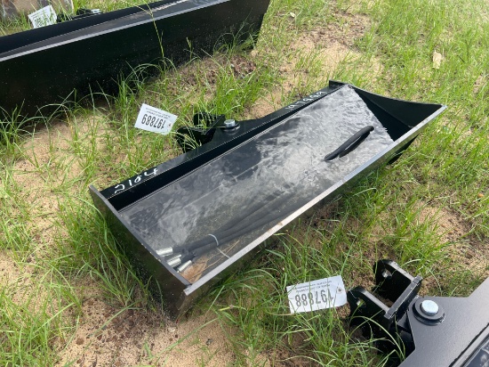 UNUSED FUTURE 32" HYD TILT MINI EXCAVATOR BUCKET