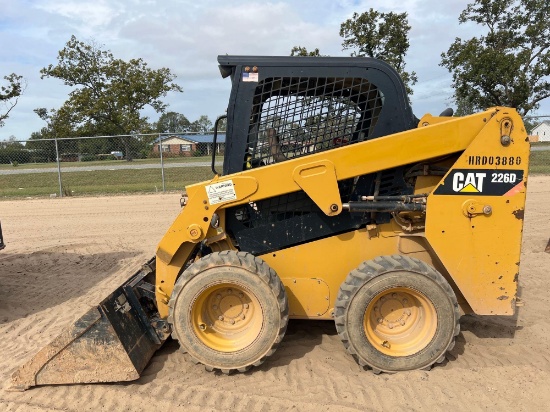 2019 CATERPILLAR 226D SKID STEER
