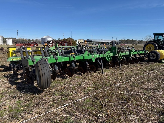 UNVERFERTH 12R30" RIP STRIPPER