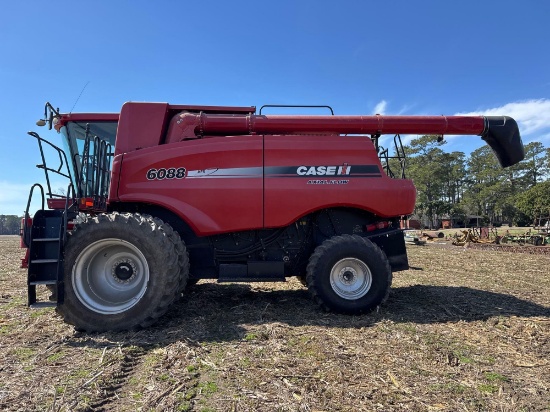 CASE INTERNATIONAL 6088 AXIAL - FLOW COMBINE