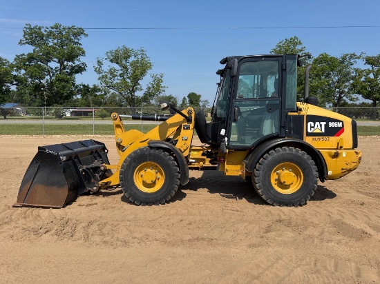 2019 Caterpillar 906m Wheel Loader