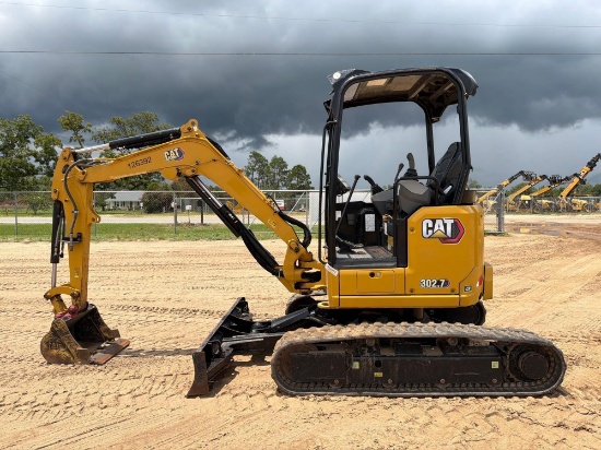 2022 Caterpillar 302.7 Cr Excavator