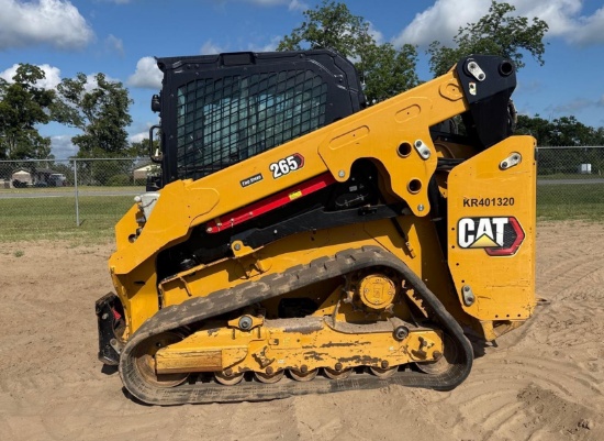 2024 Caterpillar 265 Skid Steer