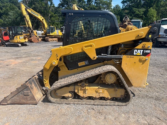 2015 Caterpillar 249d Skid Steer