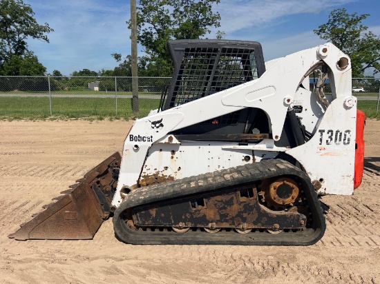 2005 Bobcat T300 Skid Steer
