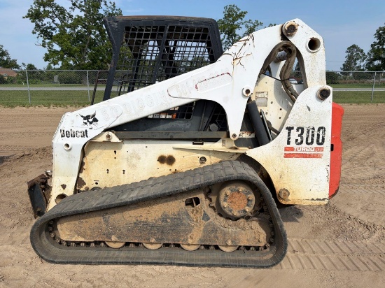 2002 Bobcat T300 Skid Steer