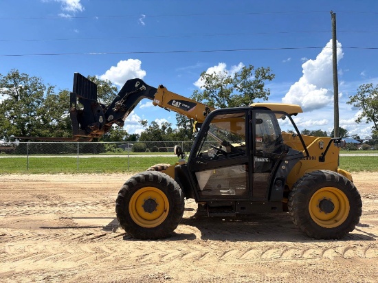 2014 Caterpillar Th407c Telescopic Forklift