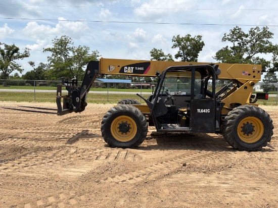 2013 Caterpillar Tl642c Telescopic Forklift