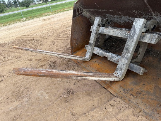56" Volvo Wheel Loader Forks