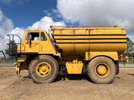1987 Caterpillar 769c Water Truck
