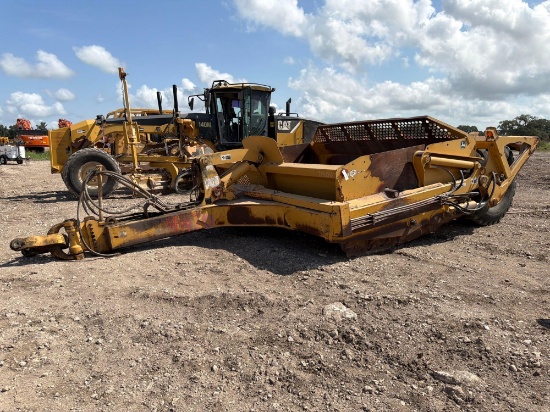 2007 JOHN DEERE 1812C PULL TYPE DIRT PAN